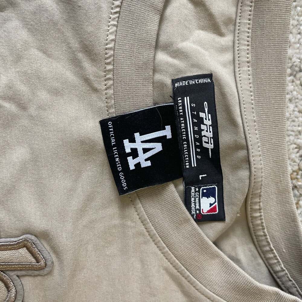 Pro Standard MLB Los Angeles Dodgers Neutral Women's Boxy Top - Taupe